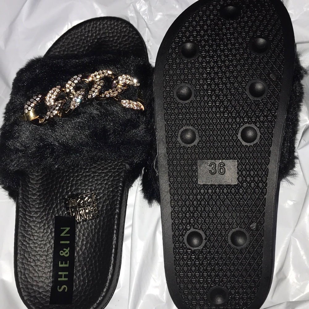 Fluffy slides - Picture 2 of 2